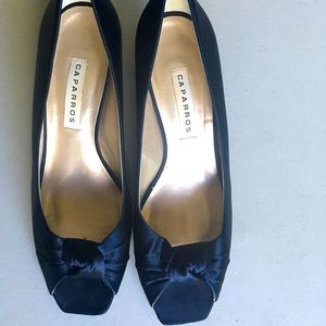 Royal blue satin heels!